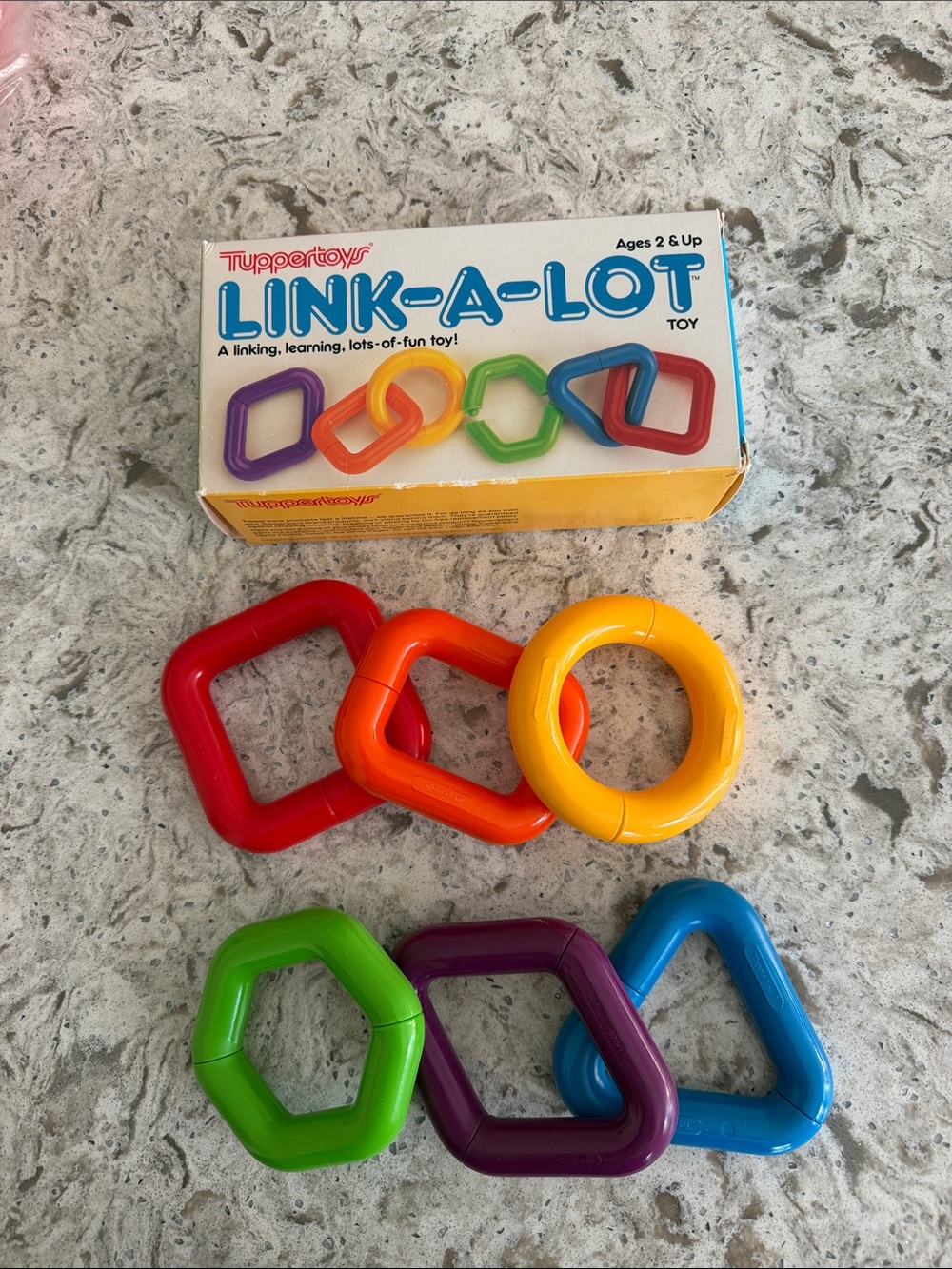 VINTAGE Link-A-Lot Colorful Linking Rings Toy - Multicolor
